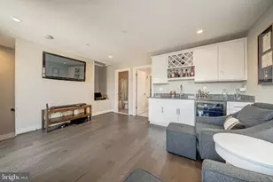 15948 Chieftain Ave, Rockville, MD 20855 - Photo 27