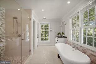 6009 Highland Dr, Chevy Chase, MD 20815 - Photo 29