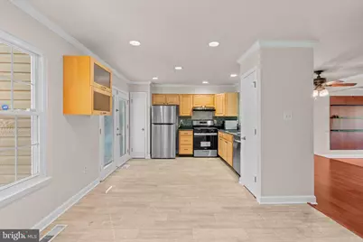 8107 Hallmark Place E, Gaithersburg, MD 20879 - Photo 11