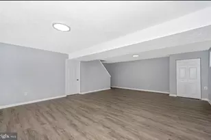 17501 Park Mill Dr, Rockville, MD 20855 - Photo 31