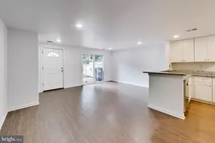 9391 Chadburn Pl, Montgomery Village, MD 20886 - Photo 7