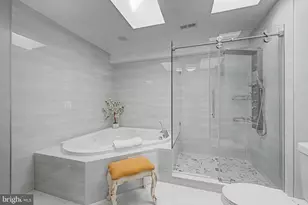 5 Nocturne Ct, Rockville, MD 20850 - Photo 33