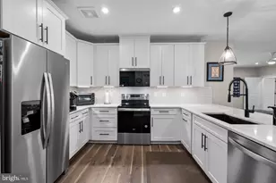 13210 Petrel St, Clarksburg, MD 20871 - Photo 3
