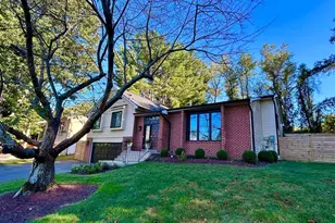10916 Broad Green Terrace, Potomac, MD 20854 - Photo 3