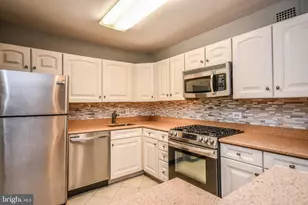 8315 N Brook Ln, Bethesda, MD 20814 - Photo 11