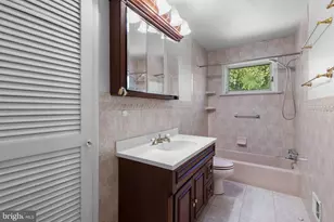 4819 Ertter Dr, Rockville, MD 20852 - Photo 15
