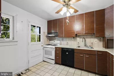 4819 Ertter Drive, Rockville, MD 20852 - Photo 7