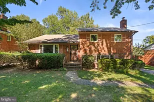 4819 Ertter Dr, Rockville, MD 20852 - Photo 1