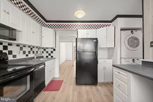 19542 Fisher Ave, Poolesville, MD 20837 - Photo 17