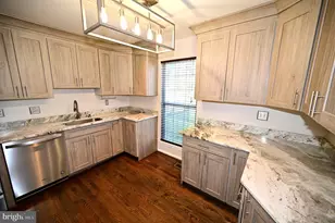 15019 Shamrock Ridge Rd, Silver Spring, MD 20906 - Photo 7