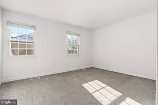 15727 Ambiance Dr, North Potomac, MD 20878 - Photo 13