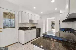 14712 Waterway Dr, Rockville, MD 20853 - Photo 13
