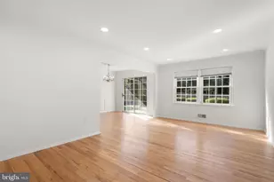 14712 Waterway Dr, Rockville, MD 20853 - Photo 3