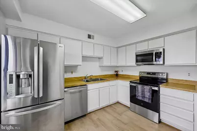 3310 N Leisure World Boulevard #922, Silver Spring, MD 20906 - Photo 11