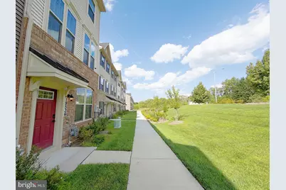 19536 Montgomery Village Avenue, Montgomery Village, MD 20886 - Photo 5