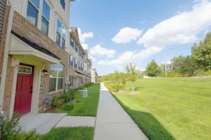 19536 Montgomery Village Ave, Montgomery Village, MD 20886 - Photo 5