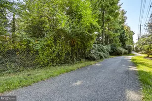 5700 Brewer House Cir, Rockville, MD 20852 - Photo 45
