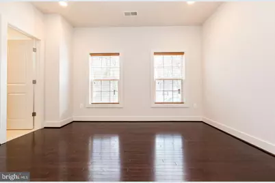 304 S Stonestreet Avenue, Rockville, MD 20850 - Photo 31