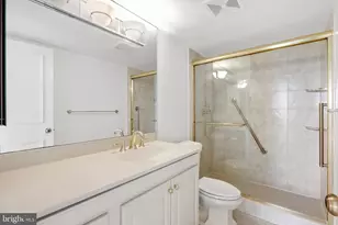 4620 N Park Ave, Chevy Chase, MD 20815 - Photo 13