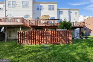13652 Mills Farm Rd, Rockville, MD 20850 - Photo 33
