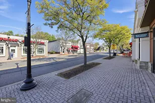 13652 Mills Farm Rd, Rockville, MD 20850 - Photo 43