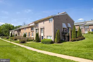 1699 Yale Pl, Rockville, MD 20850 - Photo 3