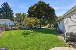 1009 Neal Dr, Rockville, MD 20850 - Photo 47