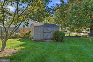 1009 Neal Dr, Rockville, MD 20850 - Photo 49