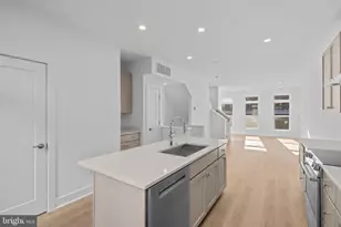 5608 Brookside Dr, Bethesda, MD 20815 - Photo 9