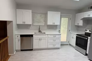 14015 Congress Dr, Rockville, MD 20853 - Photo 3