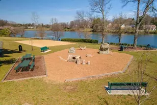 9804 Islandside Dr, Gaithersburg, MD 20886 - Photo 43