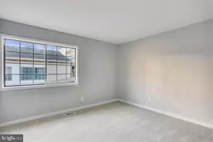 9804 Islandside Dr, Gaithersburg, MD 20886 - Photo 33