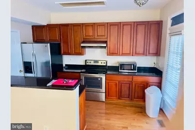 205 Garden View Way, Rockville, MD 20850 - Photo 9