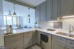 5225 Pooks Hill Rd, Bethesda, MD 20814 - Photo 5