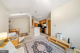 18512 Boysenberry Dr, Gaithersburg, MD 20879 - Photo 7