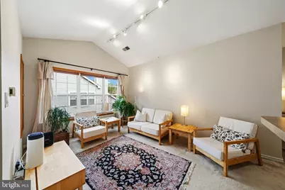 18512 Boysenberry Drive #201, Gaithersburg, MD 20879 - Photo 1