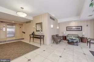 4800 Chevy Chase Dr, Chevy Chase, MD 20815 - Photo 13