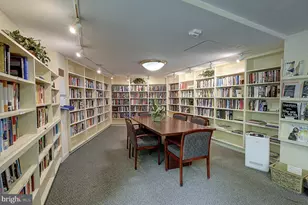 5225 Pooks Hill Rd, Bethesda, MD 20814 - Photo 11