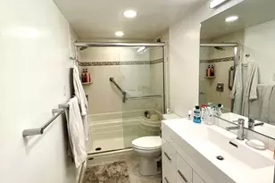 5225 Pooks Hill Rd, Bethesda, MD 20814 - Photo 27