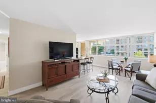 1220 Blair Mill Rd, Silver Spring, MD 20910 - Photo 3