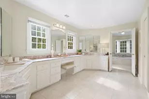 9731 Beman Woods Way, Potomac, MD 20854 - Photo 15