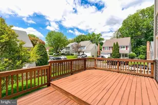 20704 Burnt Woods Dr, Germantown, MD 20874 - Photo 5