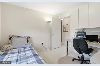 1921 S Fallsmead Way, Potomac, MD 20854 - Photo 23