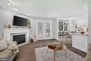 5908 Maplewood Park Pl, Bethesda, MD 20814 - Photo 15