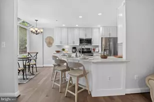 5908 Maplewood Park Pl, Bethesda, MD 20814 - Photo 19