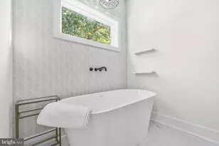 11110 Valley View Ave, Kensington, MD 20895 - Photo 13