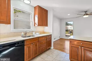 1613 Lemontree Ln, Silver Spring, MD 20904 - Photo 13