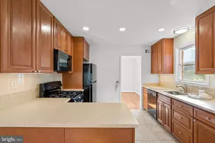 1613 Lemontree Ln, Silver Spring, MD 20904 - Photo 15