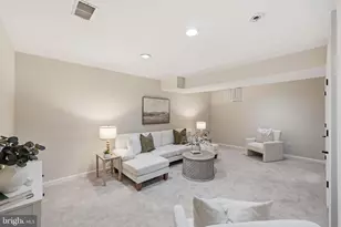 1002 Main St, Gaithersburg, MD 20878 - Photo 23