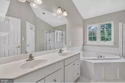 13813 Lambertina Place, Rockville, MD 20850 - Photo 17